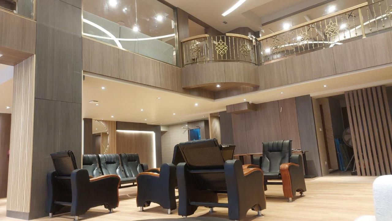 Hotel Grand Galaxy ヤンゴン エクステリア 写真
