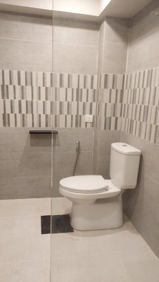 Hotel Grand Galaxy ヤンゴン エクステリア 写真